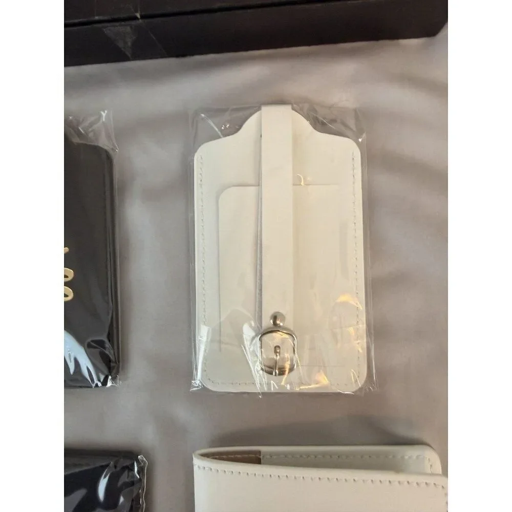 Cosweet Mr & Mrs Passport Holder & Luggage Tag Gift Set – Wedding Honeymoon New